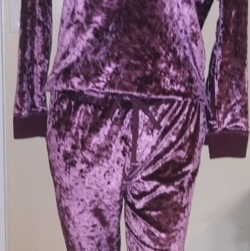 Jump Suit - Picture 2 of 3